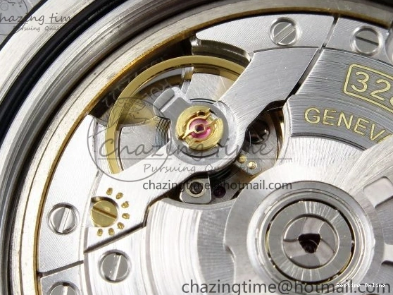 0507 Stylish Explorer II 42mm 226570 Black 904L SS C+F 1:1 Best Edition White Dial on Bracelet VR3285 CHS 1712